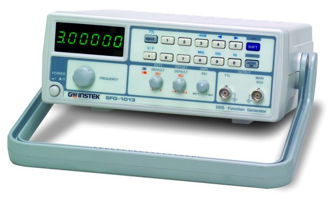 SFG-1000 DDS Function Generator side2